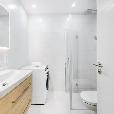 Bright & Stylish 2br In Center Luxemburg